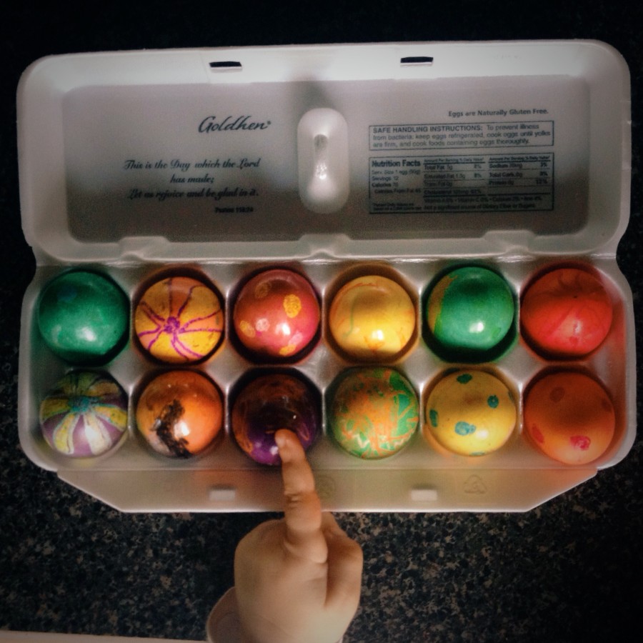Make Colored Easter Eggs Using Natural Dyes